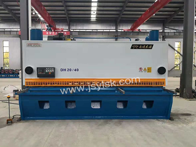 QC11Y-20*4000液压剪板机 QC11Y-20*4000液压剪板机